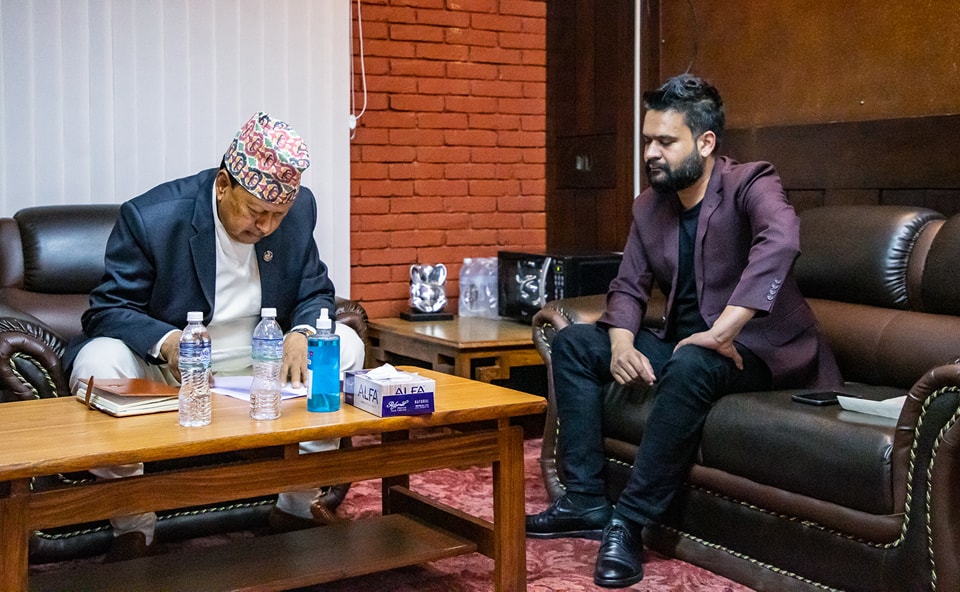 काठमाडौंका ६८ अस्पताल प्रशासन बन्द गराउने मेयर साहको चेतावनी, मन्त्रालयलाई ७ दिनको अल्टिमेटम