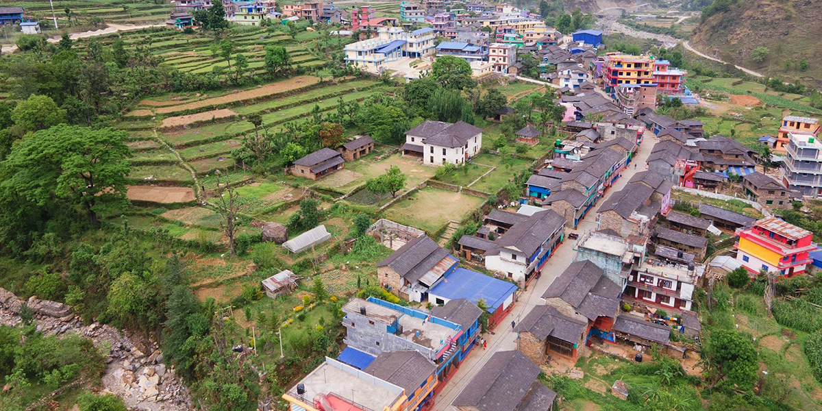 अत्यावश्यक ठाउँमा पुल नबन्दा बर्खामा सास्ती खेप्दैछन् बागलुङबासी