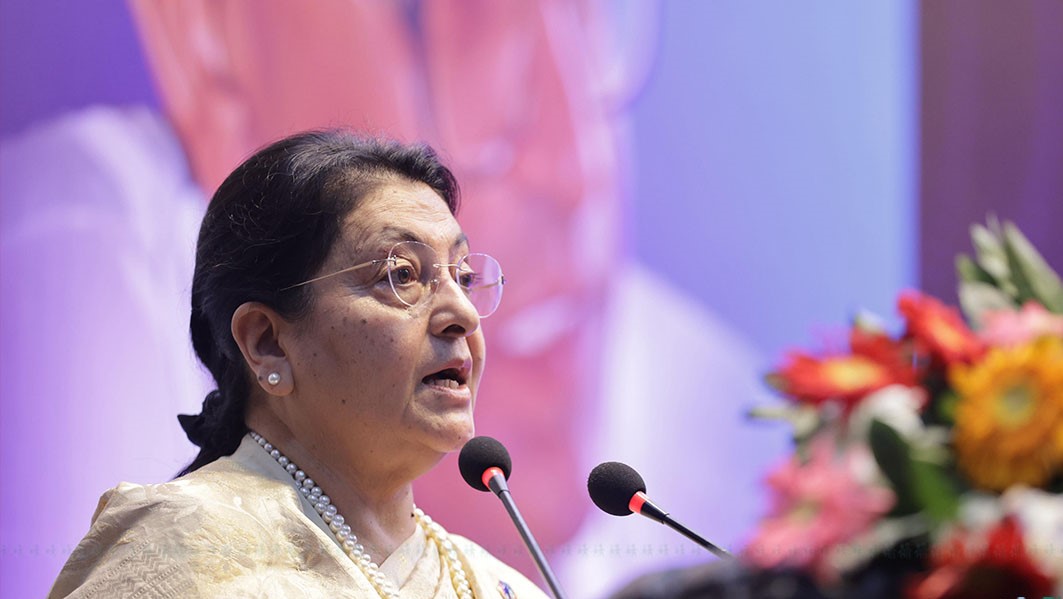 पूर्व राष्ट्रपति भण्डारीद्वारा एमाले राजनीतिमा फर्किएको घोषणा