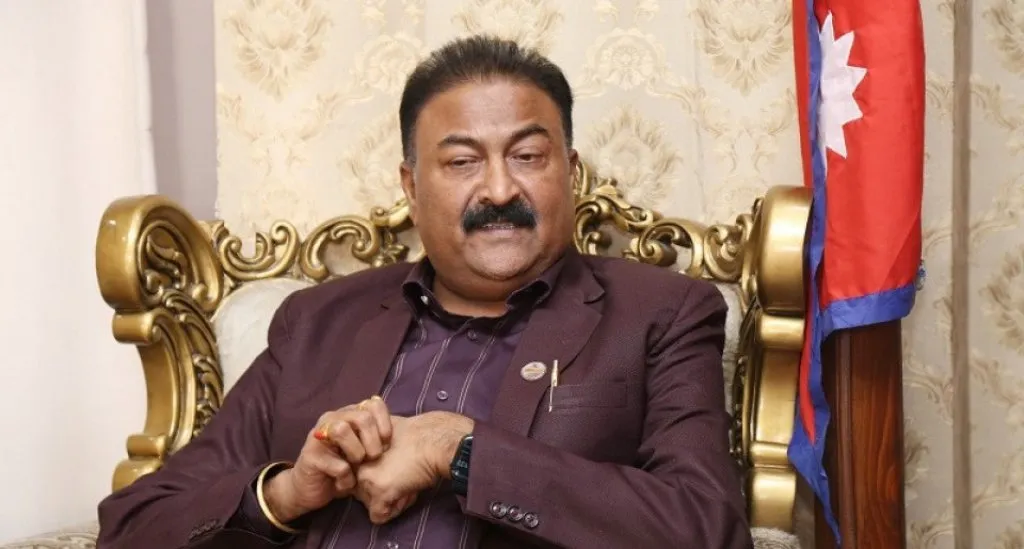 घुस  प्रकरणमा मुछिएका मन्त्री गुप्ताले दिए राजीनामा