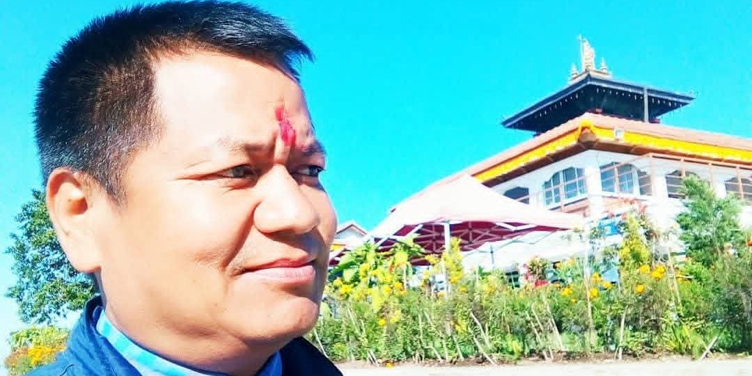 कम्युनिष्ट आवरणभित्रको गैरमार्क्सवादी चिन्तन एक वर्गीय विश्लेषण